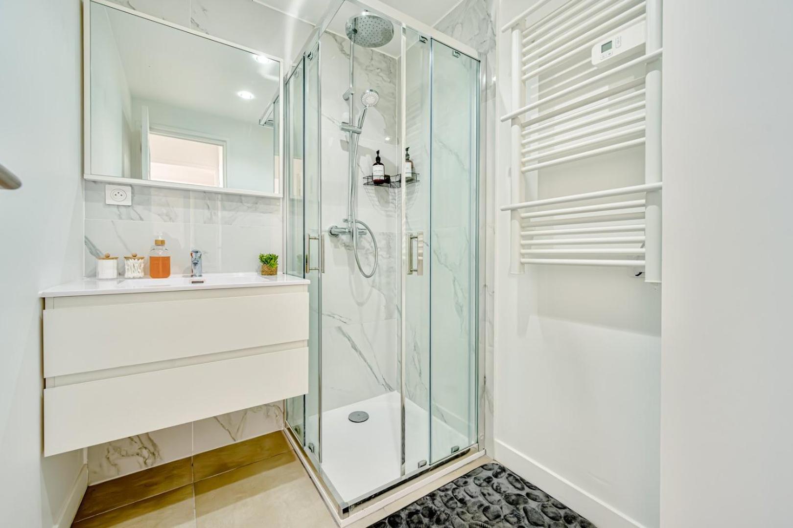 Air-Conditioned Apartment - Sea View Port Toulon Exterior foto